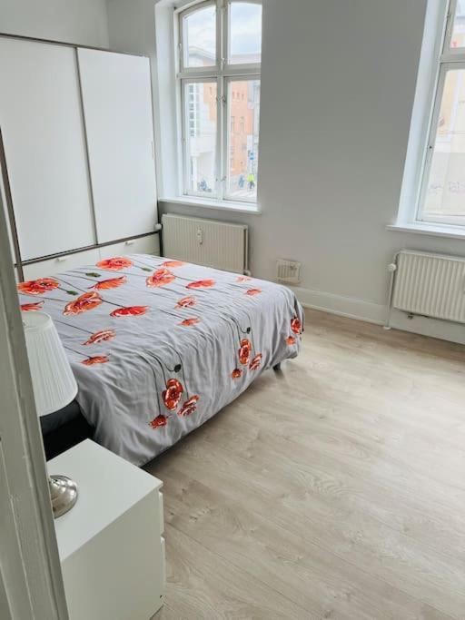 Lovely 1-Bedroom Condo In Aarhus C Ngoại thất bức ảnh