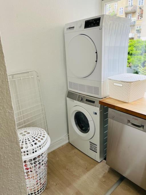 Lovely 1-Bedroom Condo In Aarhus C Ngoại thất bức ảnh